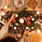 decorating your holiday table