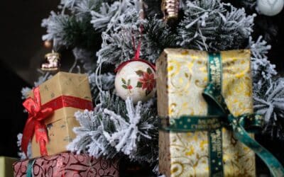 How to Organize Better Holiday Gift Giving