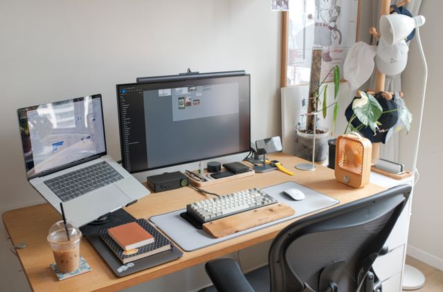 desk organization